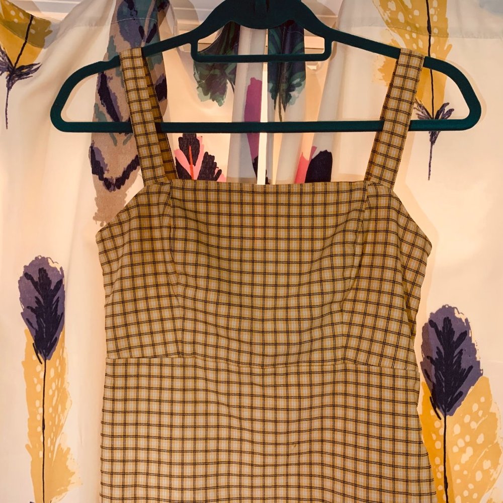 HOLLISTER MINI DRESS (w/ free gift!)